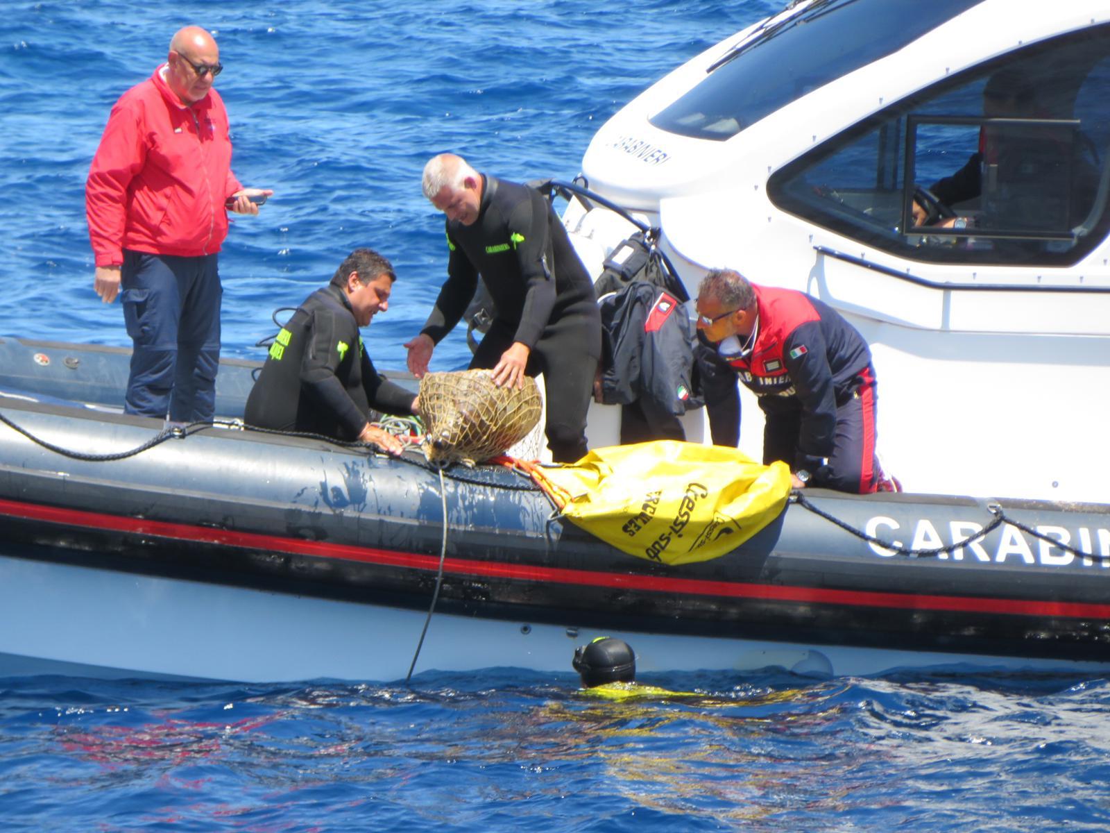 EL MAR ENTRE TRAPANI I FAVIGNANA TORNA SENSE TROBADES